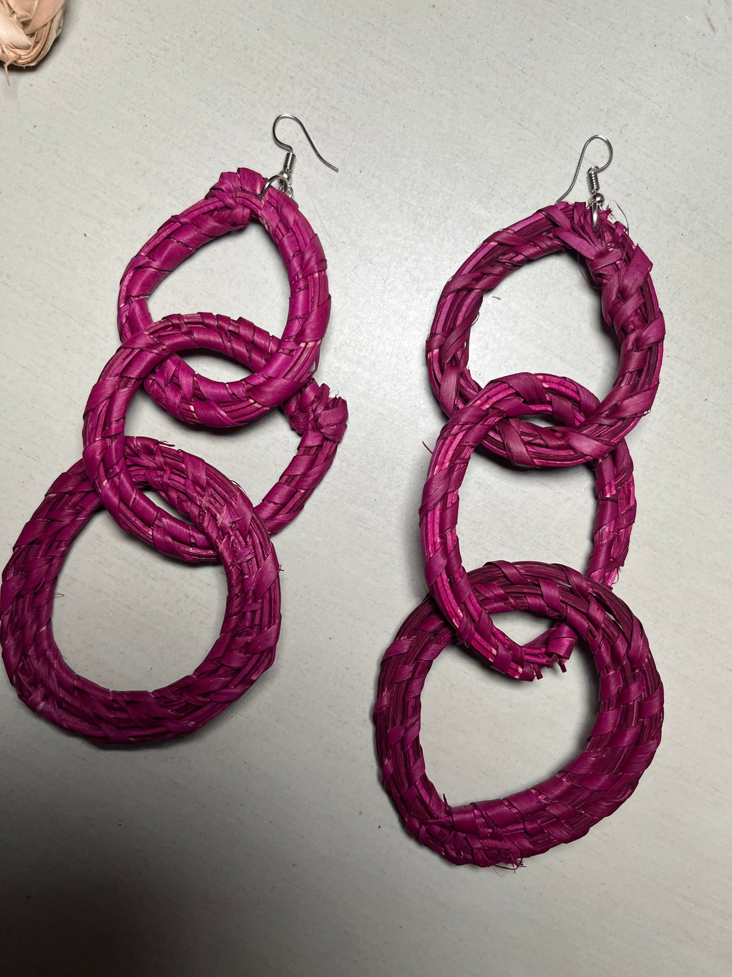 Loop Earrings - Raffia